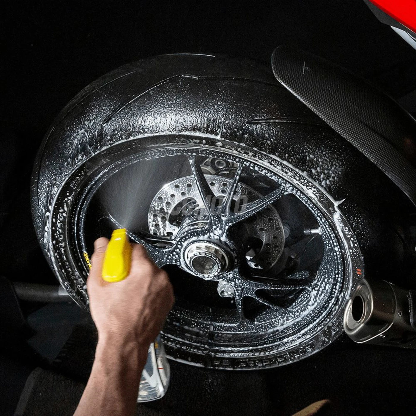 WD-40 Nettoyant Moto Complet 500ml WD-40 Nettoyant Moto Complet 500ml