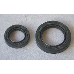 JEU de JOINTS spys de Vilebrequin 30X45X8 / 20X32X7 pour CR125 1986-03 JEU de JOINTS spys de Vilebrequin 30X45X8 / 20X32X7 pour CR125 1986-03